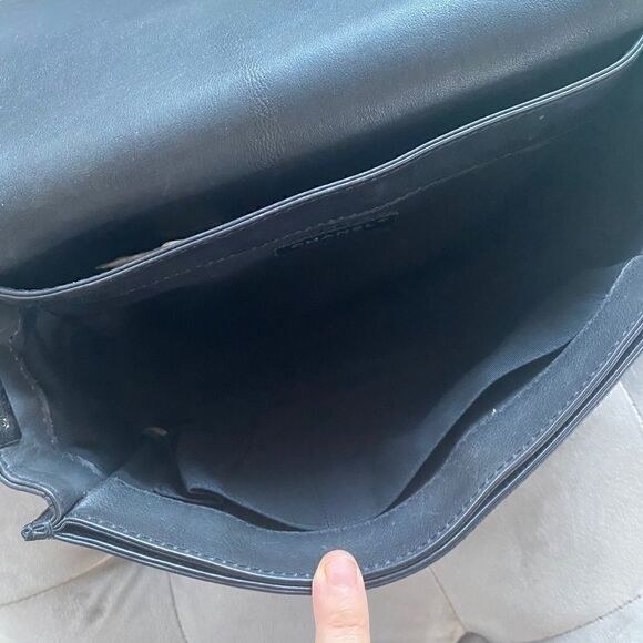 Chanel Black Calfskin Medium Boy Reverso Bag - Picture 8 of 11